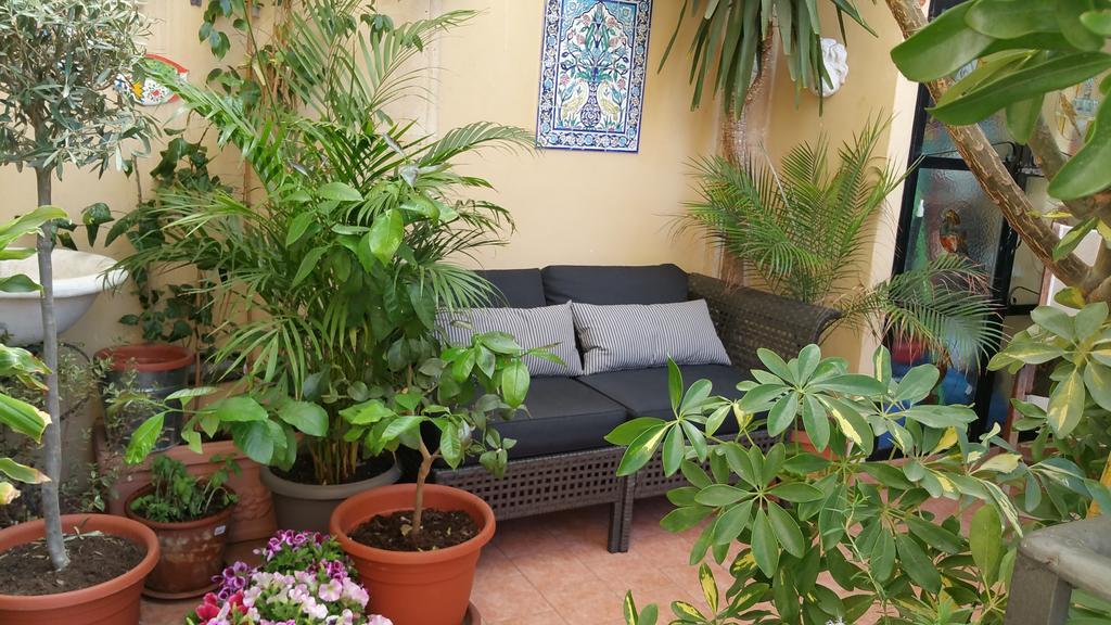Centro Storico B&B คาตาเนีย ภายนอก รูปภาพ